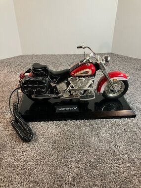 Harley Davidson Red Heritage Soft Tail Motorcycle Landline Phone Telephone